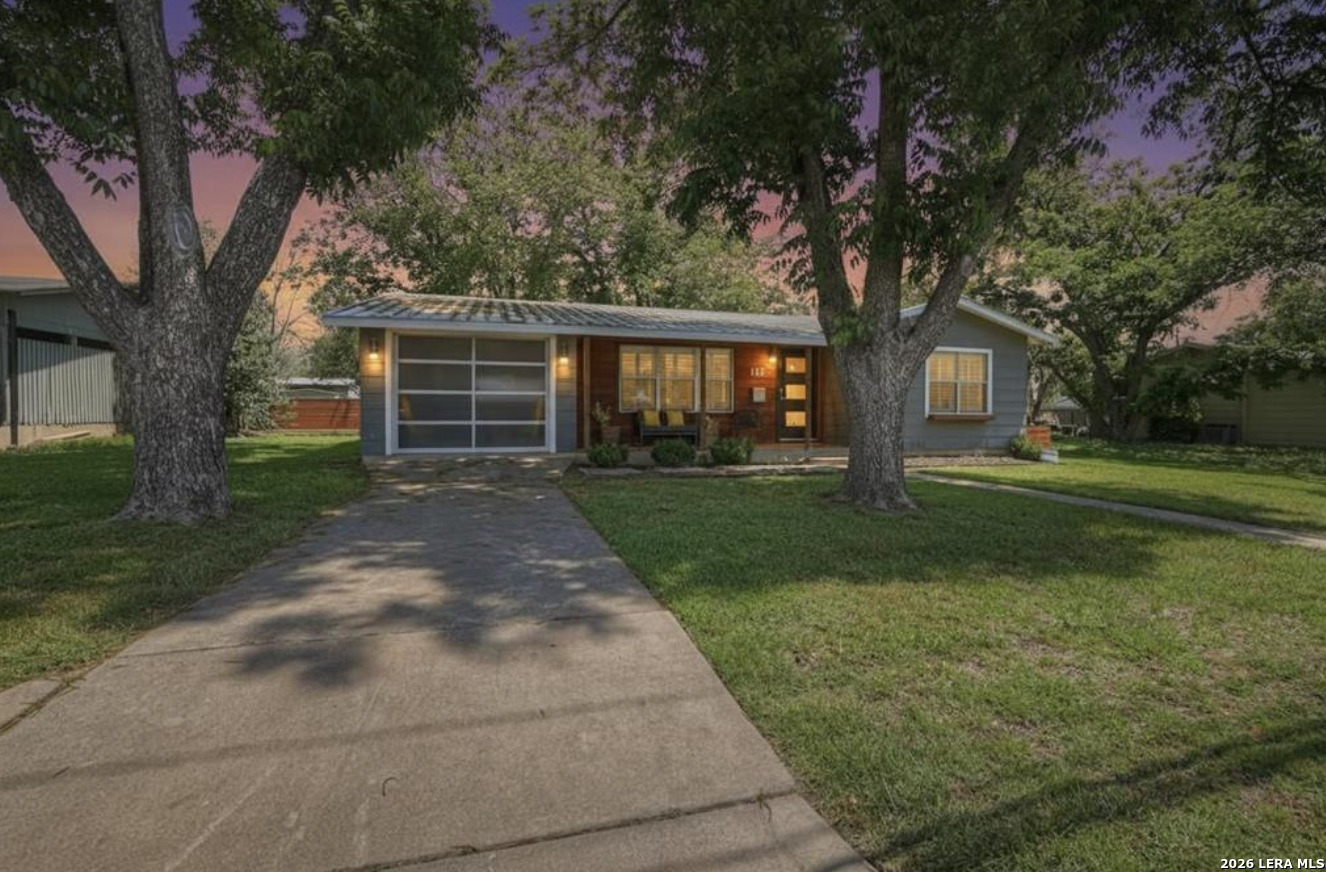 112 W Mulberry Street Fredericksburg TX 78624