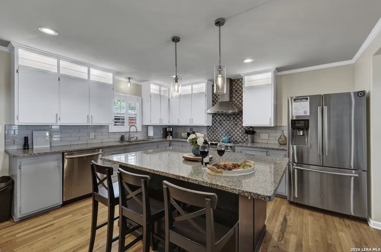 112 W Mulberry Street Fredericksburg TX 78624