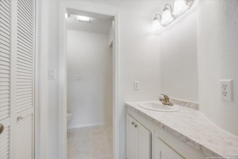 108 Lachite #C-290 Horseshoe Bay TX 78657