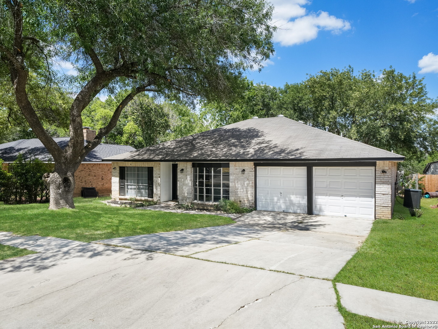4910 Crestwood Drive Schertz TX 78108