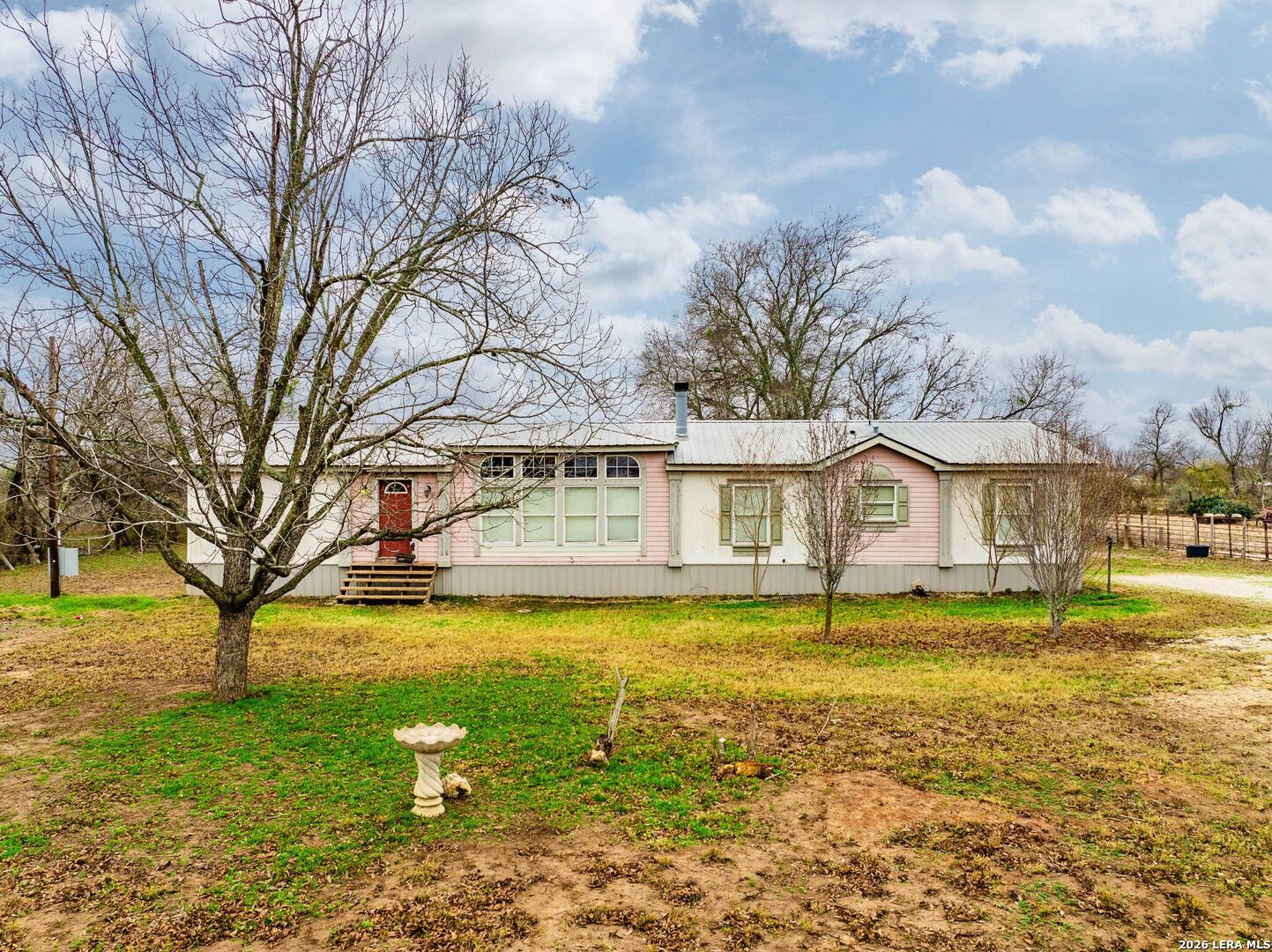 1545 County Road 665 Devine TX 78016