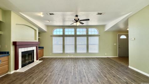 1545 County Road 665 Devine TX 78016