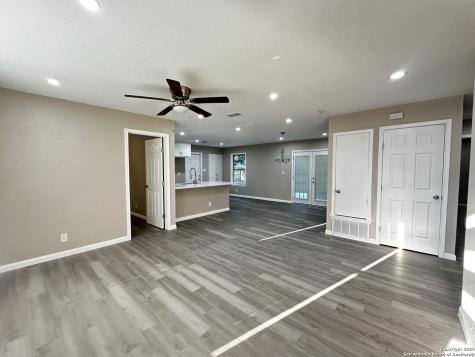 8426 Glen Court San Antonio TX 78239