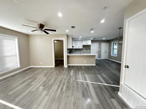 8426 Glen Court San Antonio TX 78239