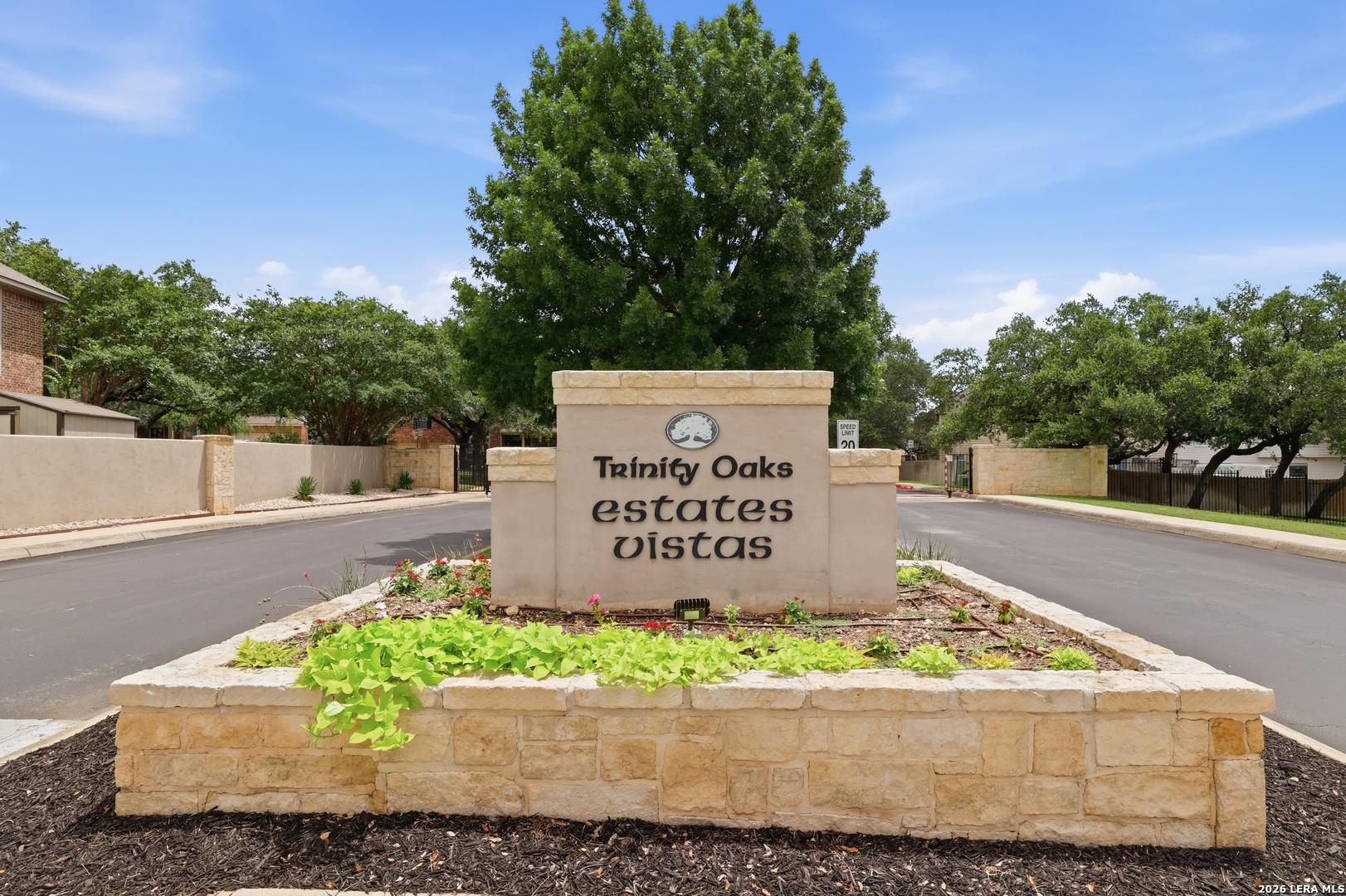 2707 Summit View San Antonio TX 78261
