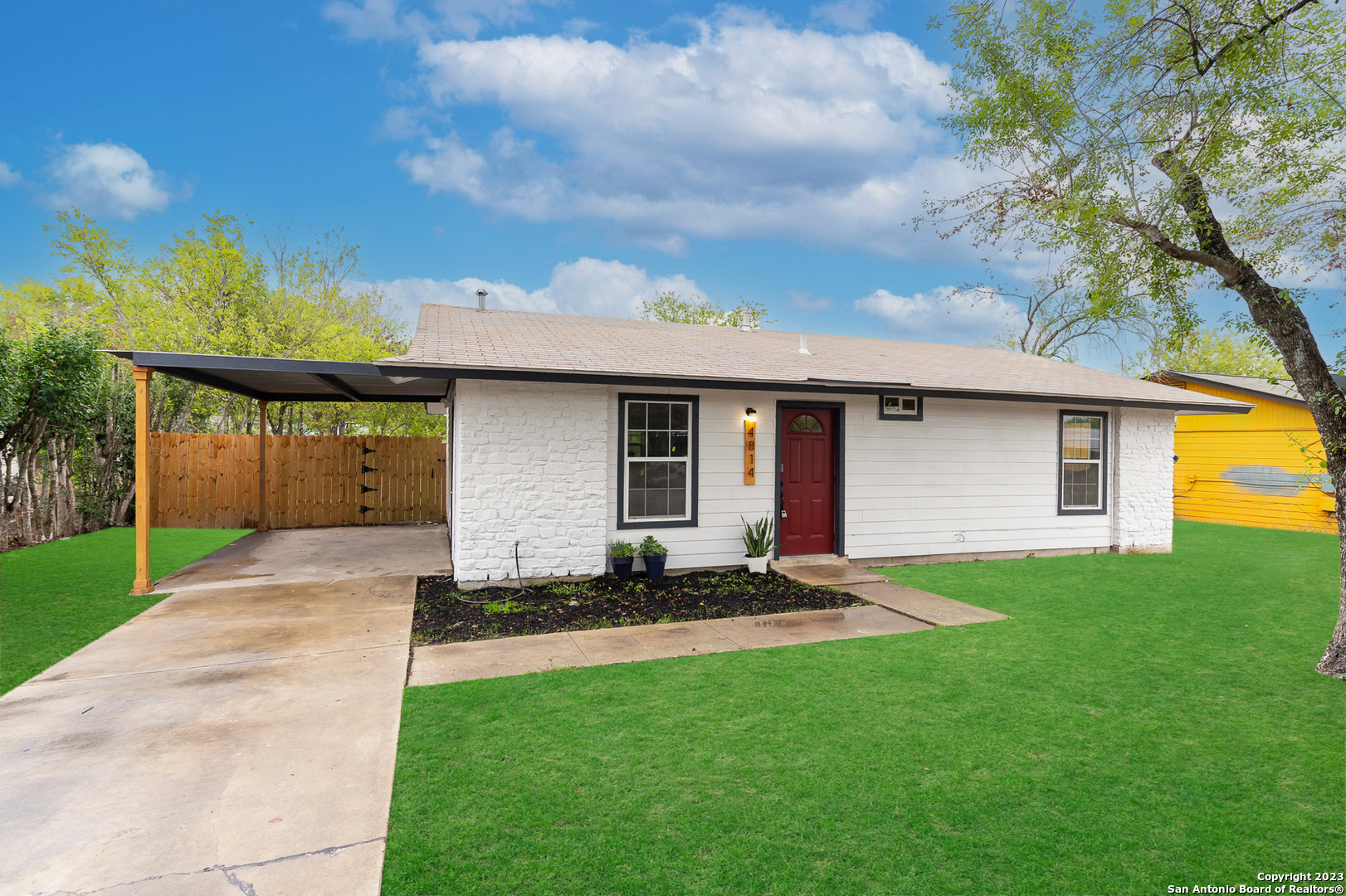 4814 Castle Inn San Antonio TX 78218