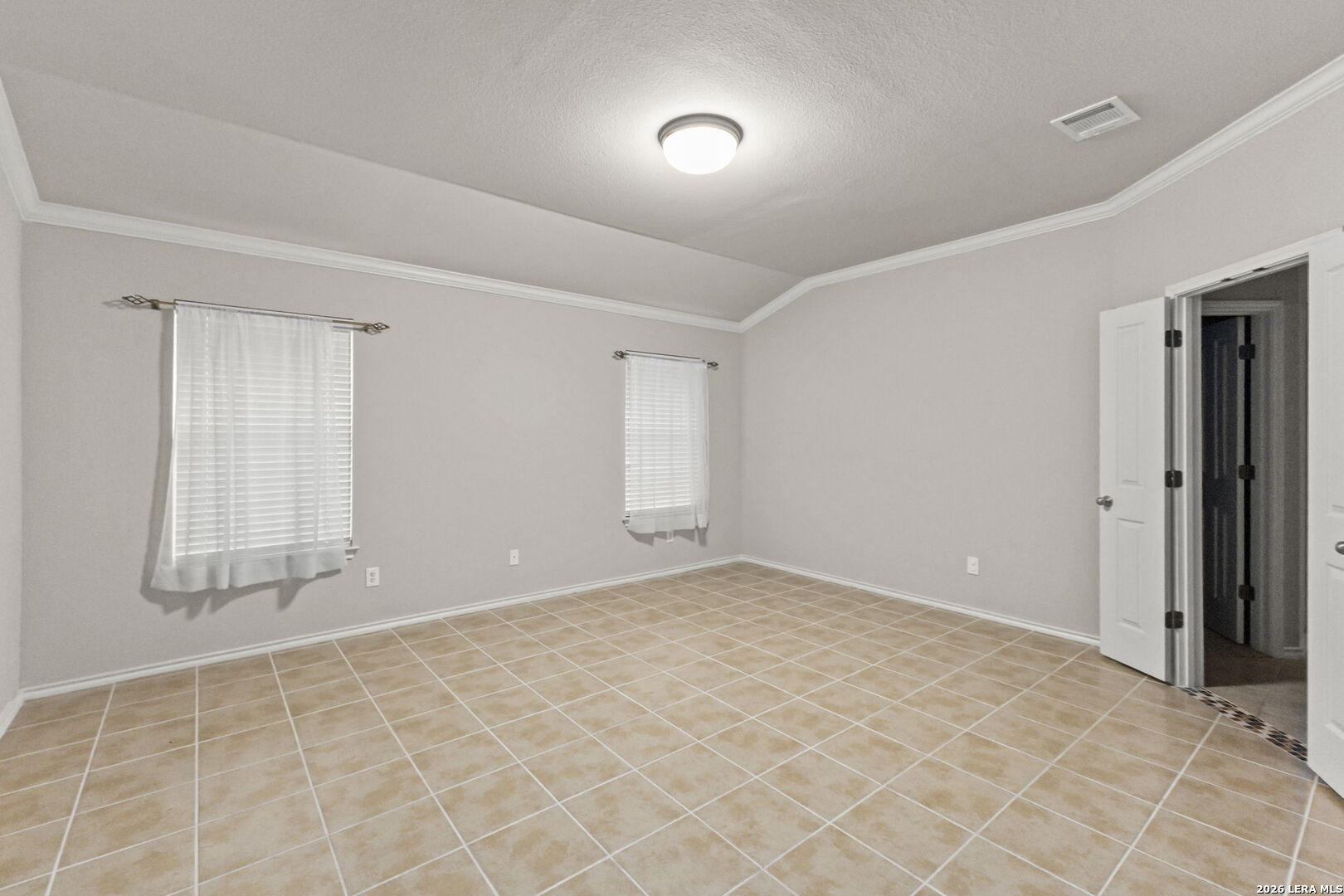 806 Point Valley San Antonio TX 78253