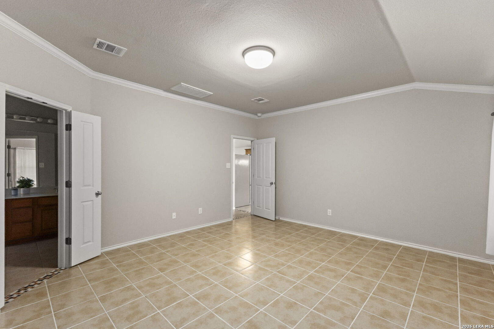 806 Point Valley San Antonio TX 78253