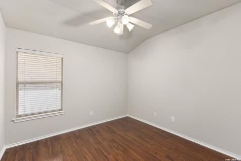 806 Point Valley San Antonio TX 78253