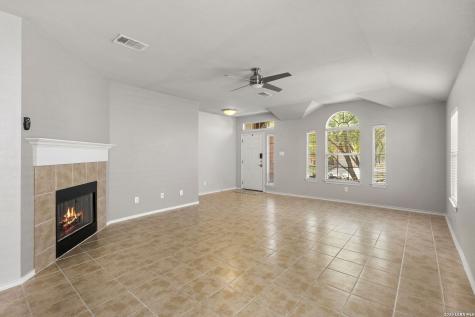 806 Point Valley San Antonio TX 78253