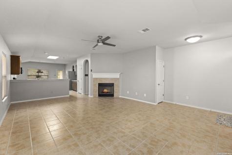 806 Point Valley San Antonio TX 78253