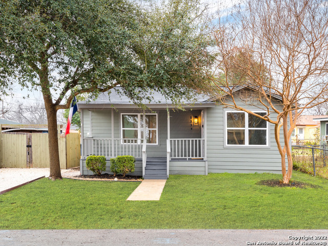 2330 W Wildwood Drive San Antonio TX 78201