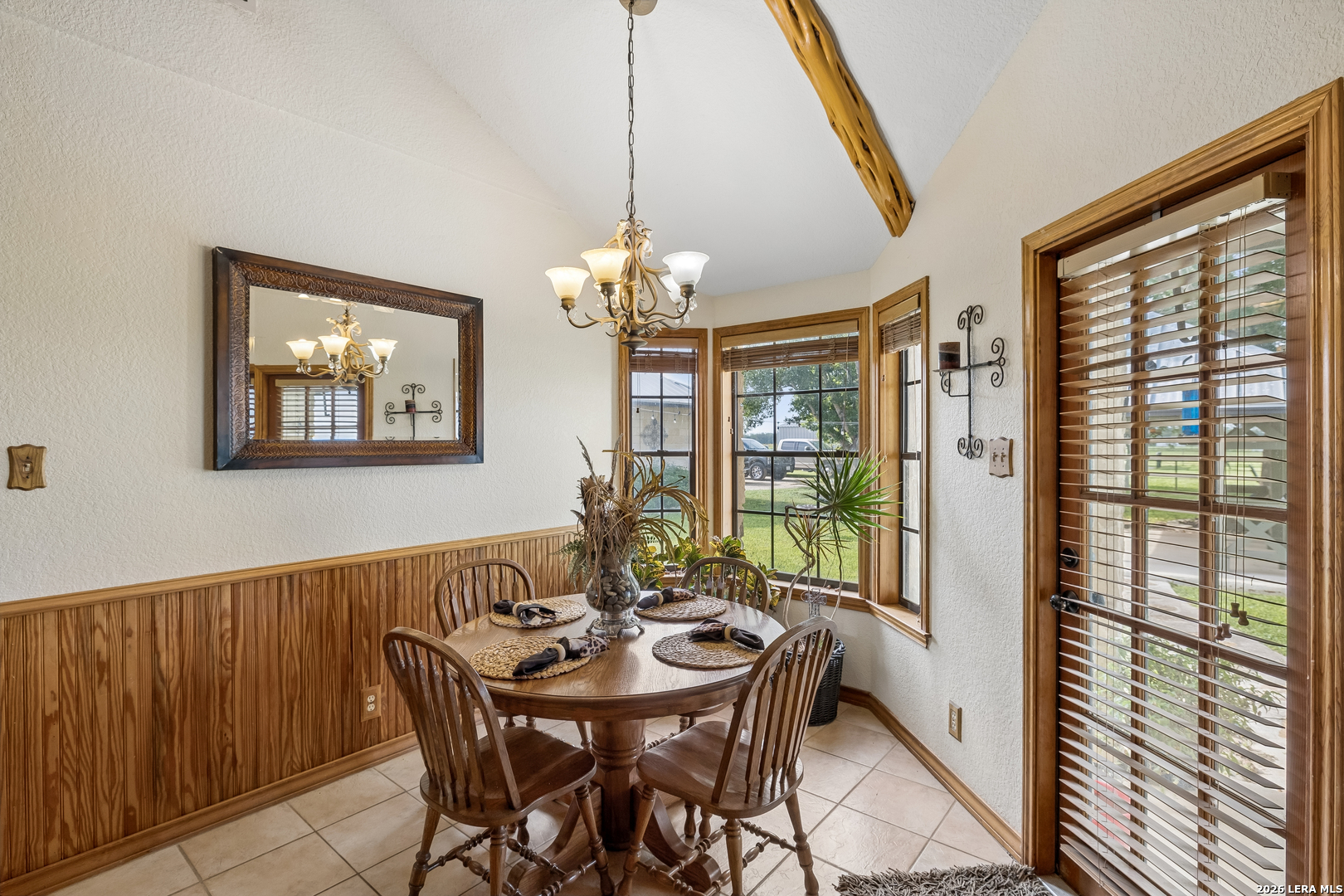 700 County Road 544 Hondo TX 78861