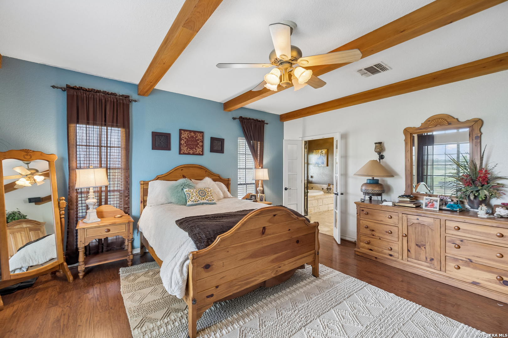 700 County Road 544 Hondo TX 78861