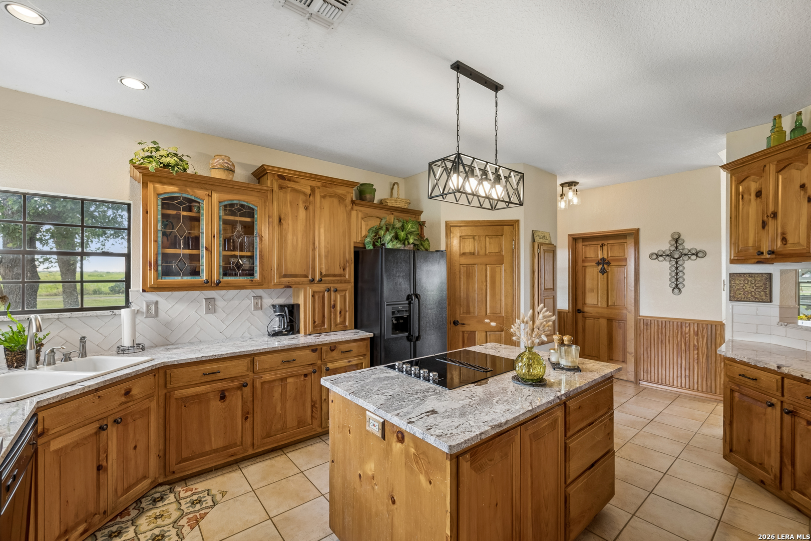 700 County Road 544 Hondo TX 78861