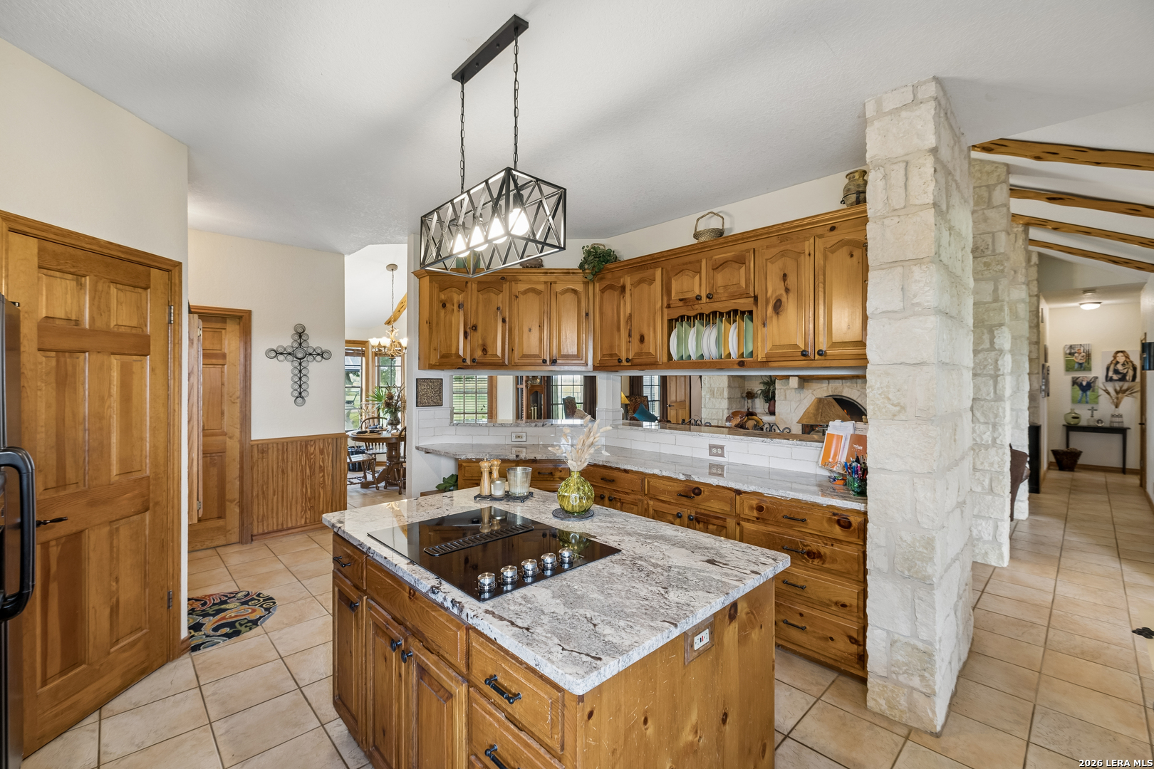 700 County Road 544 Hondo TX 78861