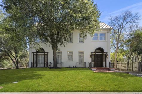 110 E Mulberry San Antonio TX 78212
