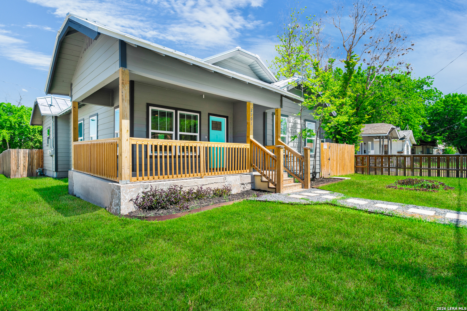 2701 E Houston Street San Antonio TX 78202