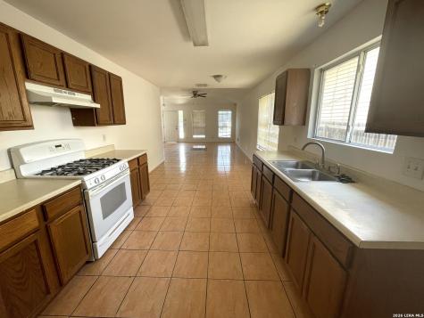 1310 Melissa Sue San Antonio TX 78228