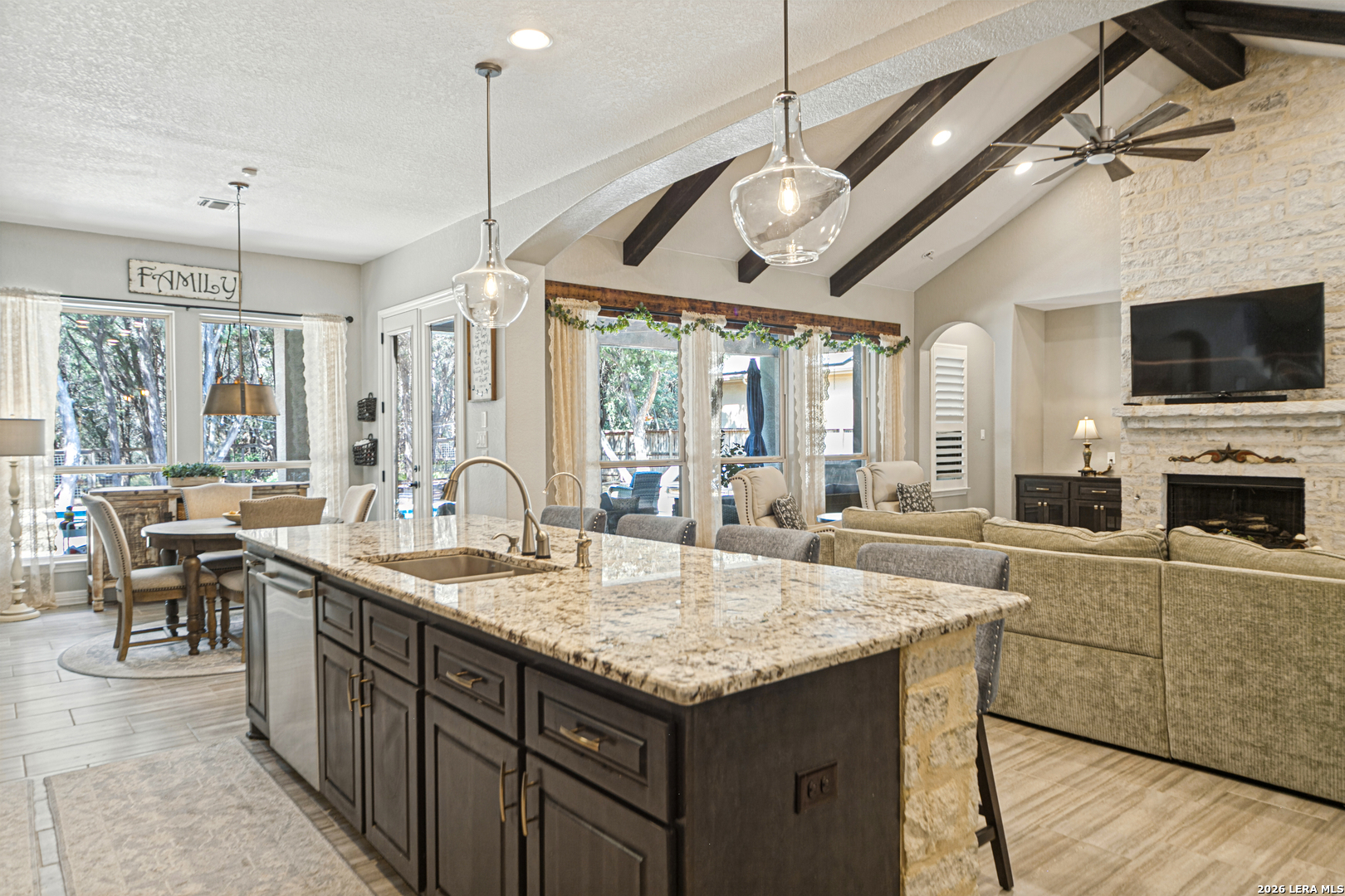 948 Woodland Oaks New Braunfels TX 78132