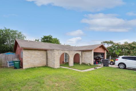 15027 Flaming Creek Street San Antonio TX 78217