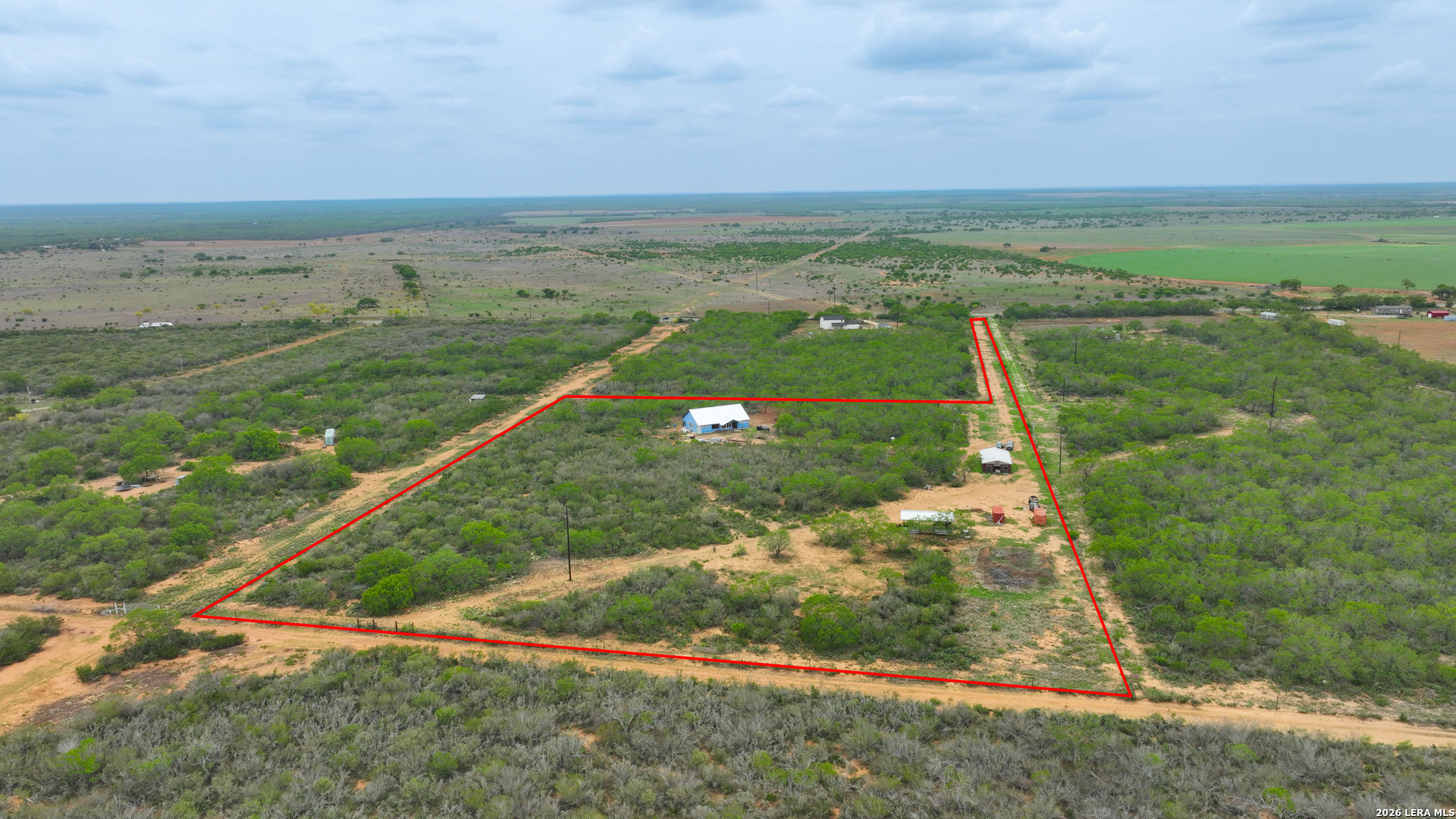 16763 Fm 1333 Charlotte TX 78011
