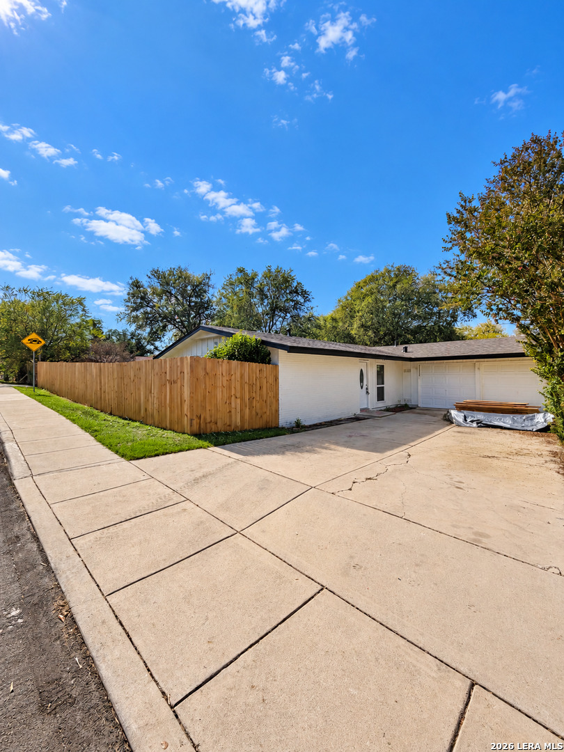 4434 Avenida Prima San Antonio TX 78233
