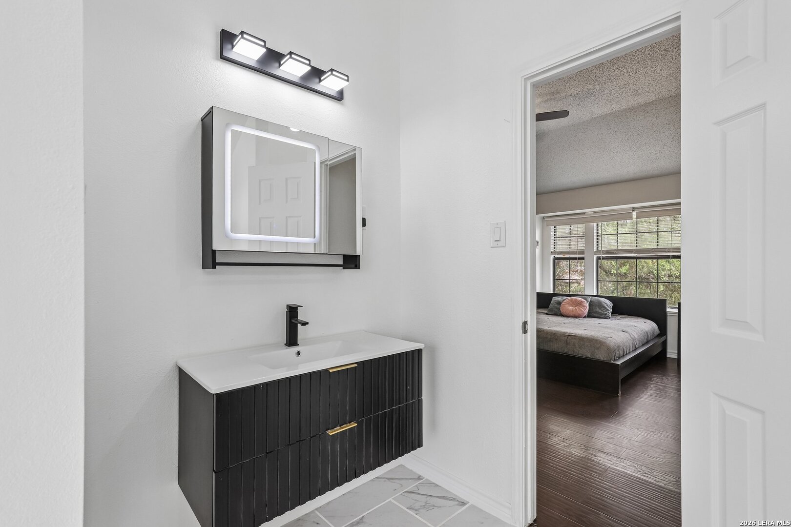 959 Hedgestone Drive San Antonio TX 78258
