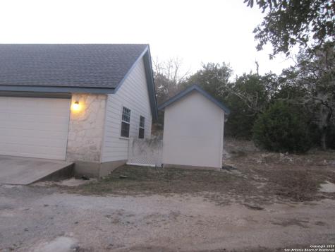 1100 Madrona Ridge Drive Bandera TX 78003