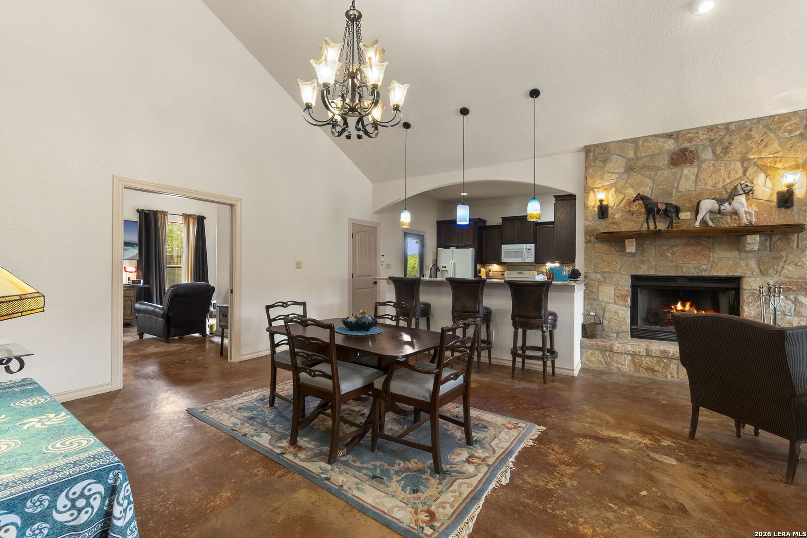573 Hondo Oaks Drive Tarpley TX 78883