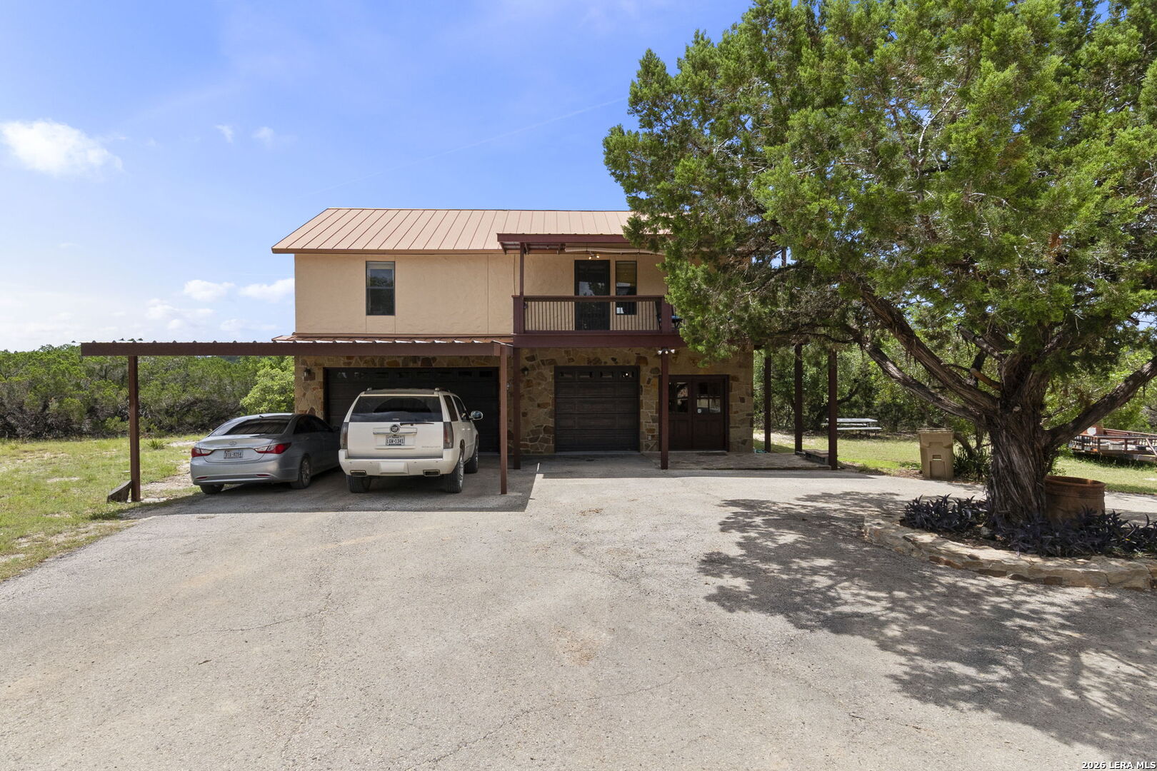 573 Hondo Oaks Drive Tarpley TX 78883
