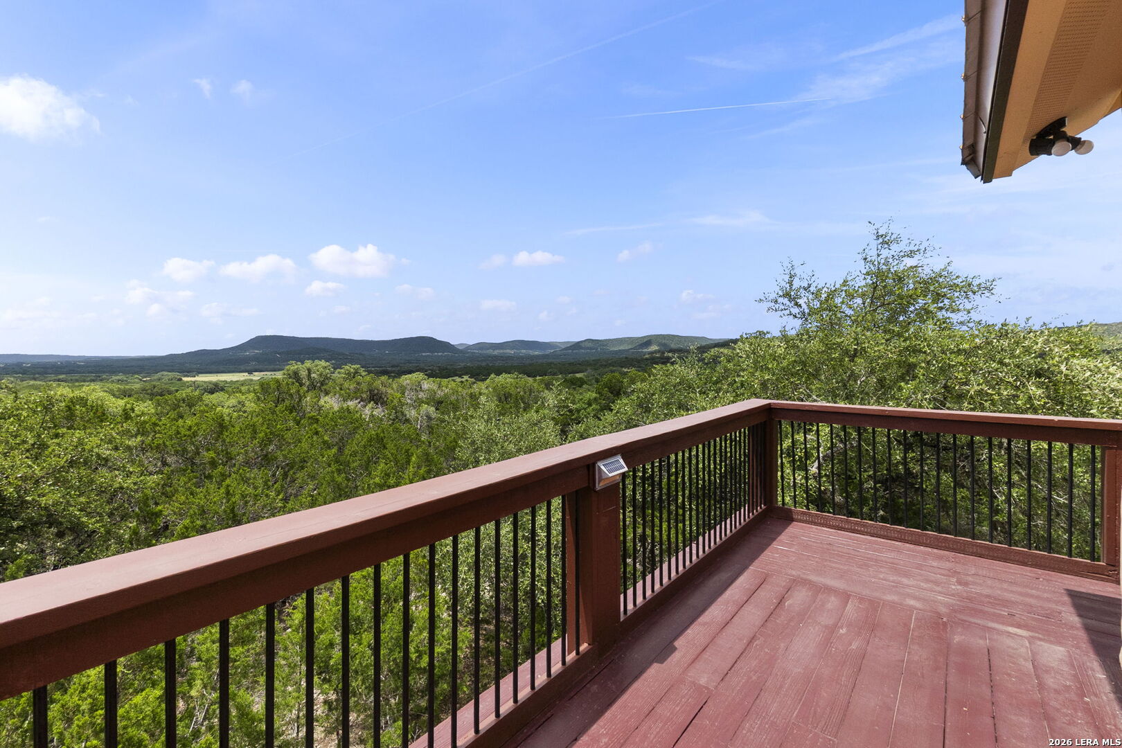 573 Hondo Oaks Drive Tarpley TX 78883