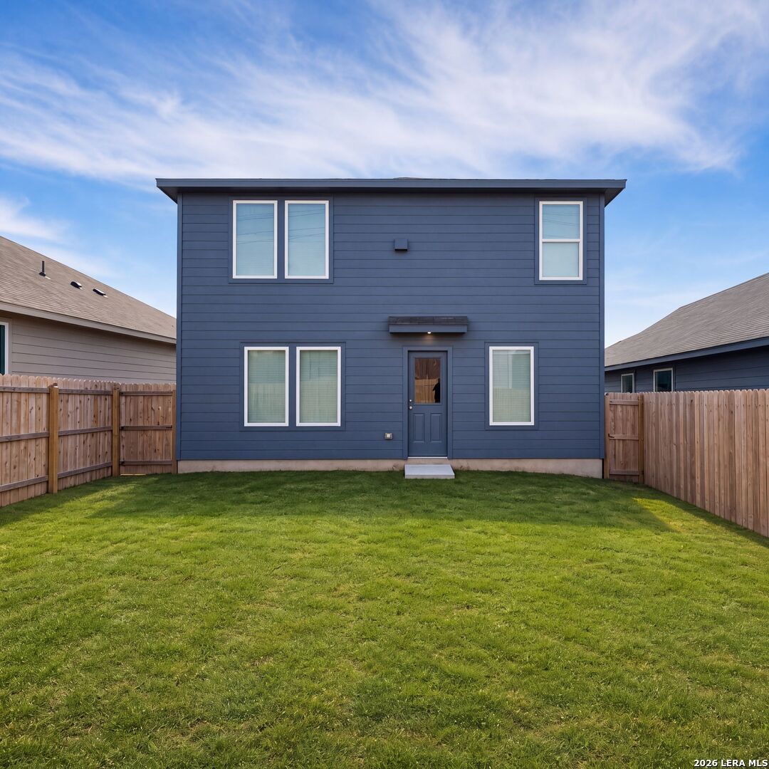 526 Layne Overlook San Antonio TX 78253