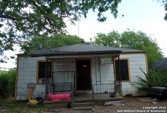 727 Schley Avenue San Antonio TX 78210