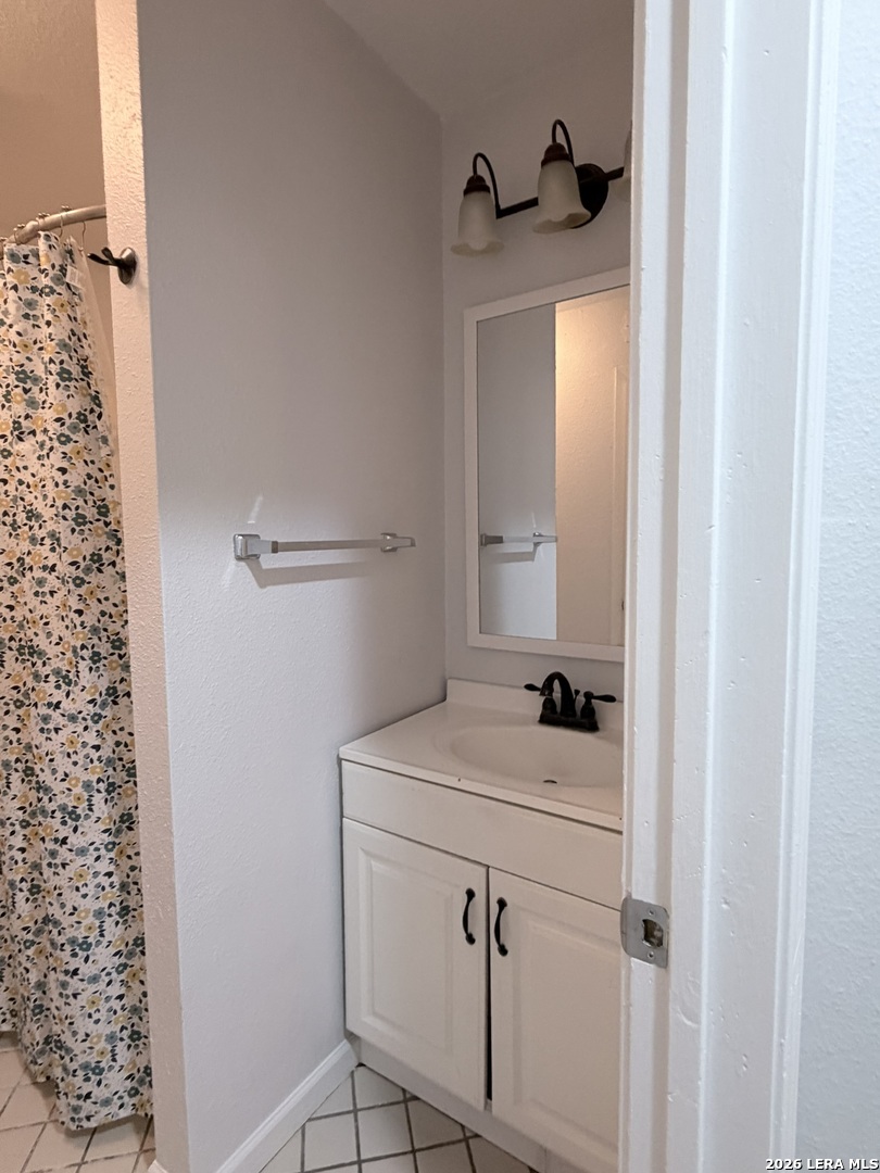 5758 Spring Moon Street San Antonio TX 78247