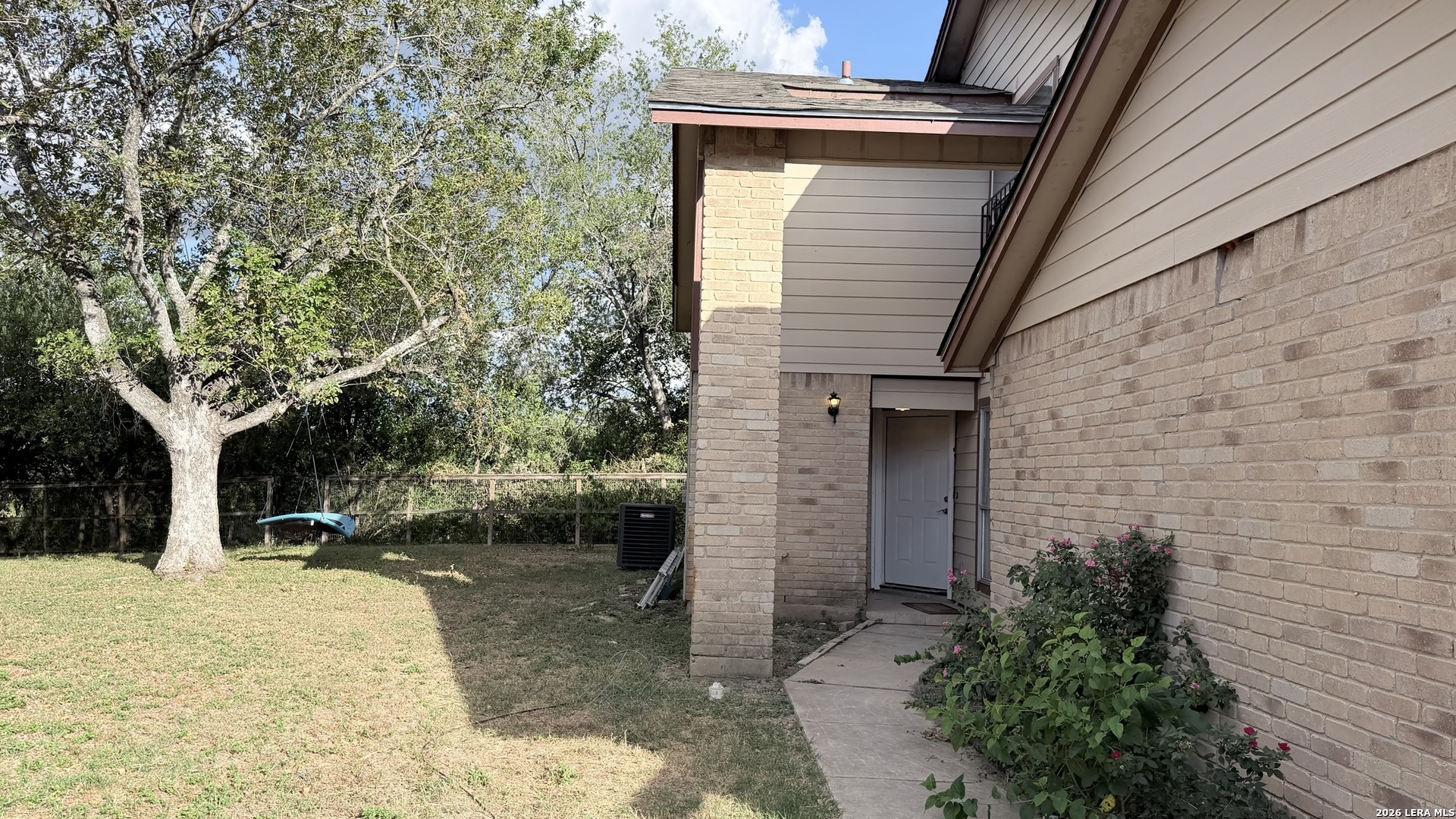5758 Spring Moon Street San Antonio TX 78247