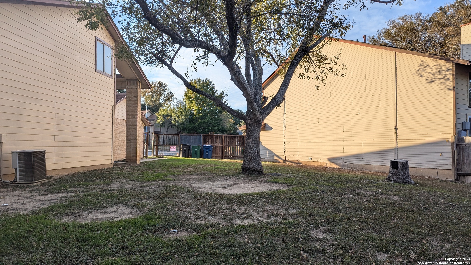 5758 Spring Moon Street San Antonio TX 78247