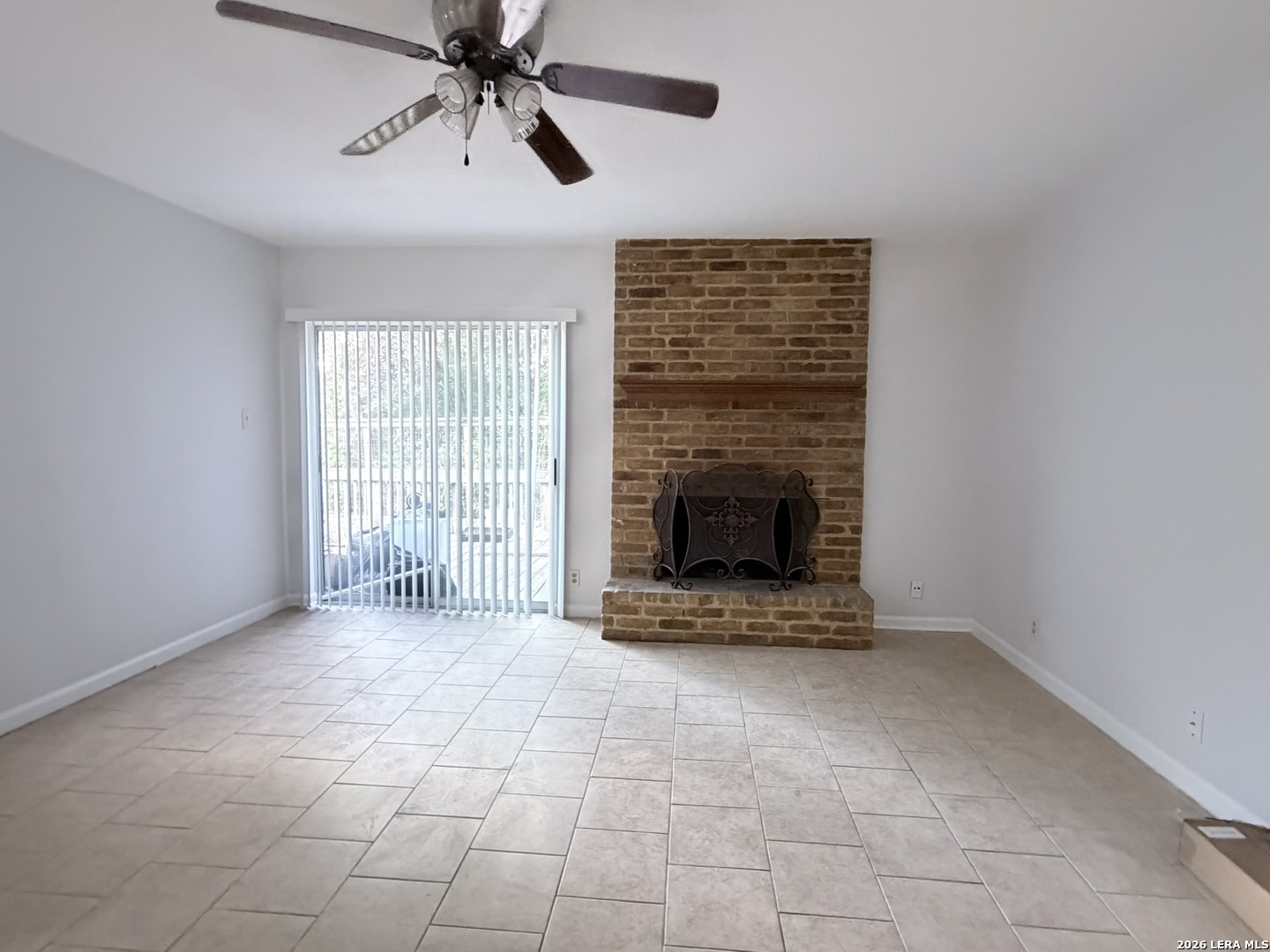 5758 Spring Moon Street San Antonio TX 78247