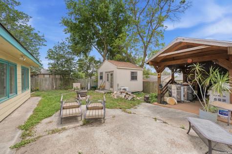 10111 Vigilante Trail Converse TX 78109