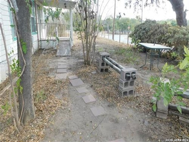210 Colwell Street Pleasanton TX 78064