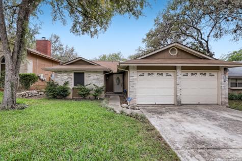 9590 Cloverdale San Antonio TX 78250