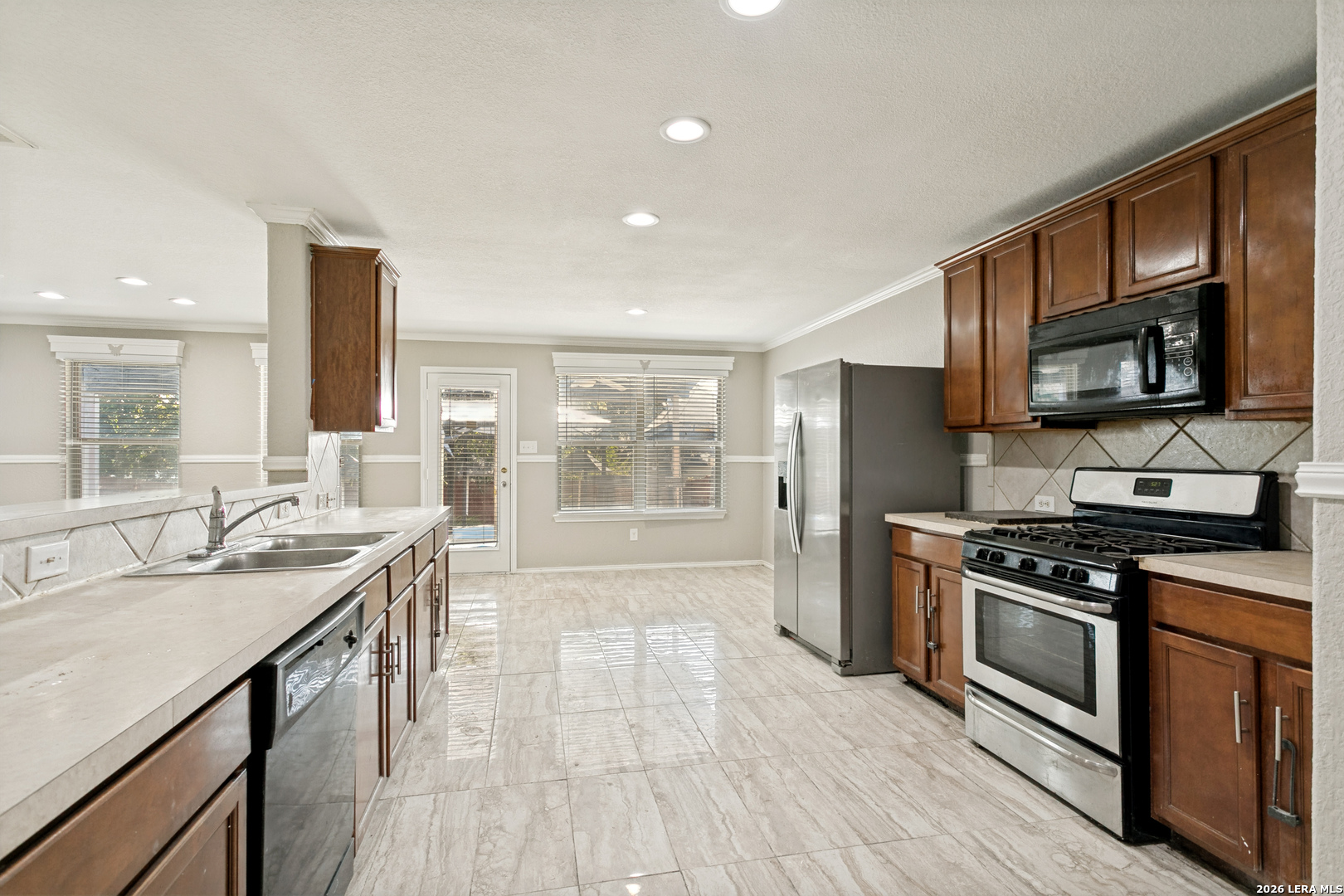 3019 Candleside Drive San Antonio TX 78244