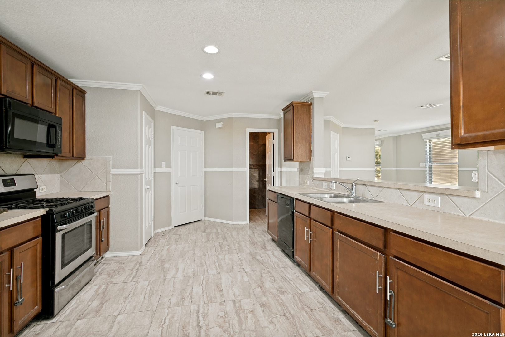 3019 Candleside Drive San Antonio TX 78244