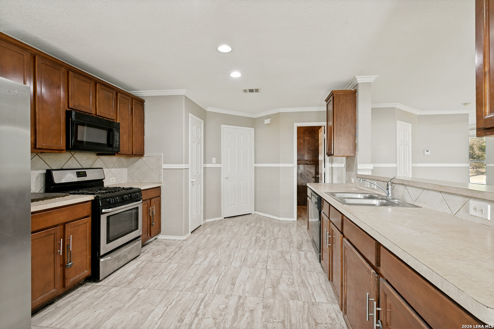 3019 Candleside Drive San Antonio TX 78244