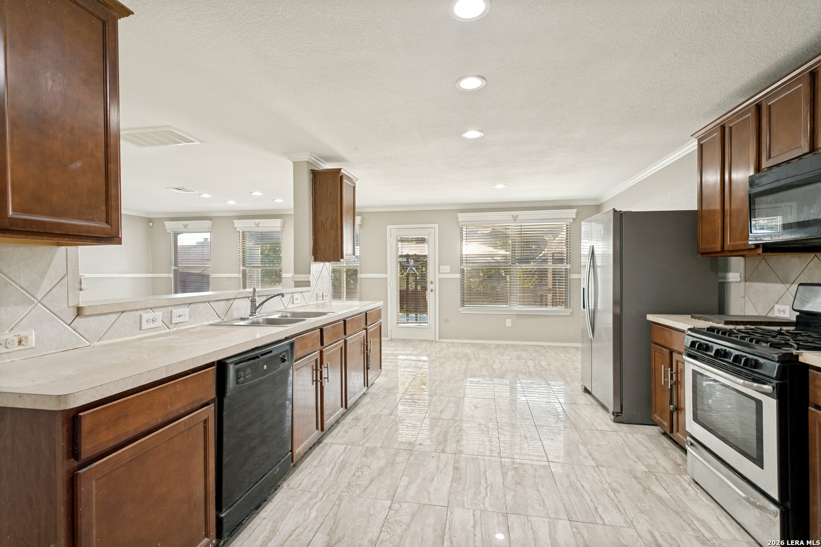 3019 Candleside Drive San Antonio TX 78244
