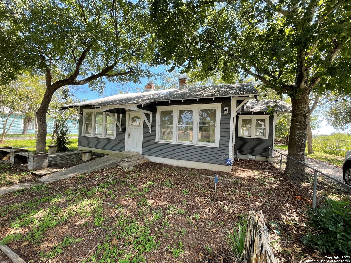 112 Church Street Schertz TX 78154