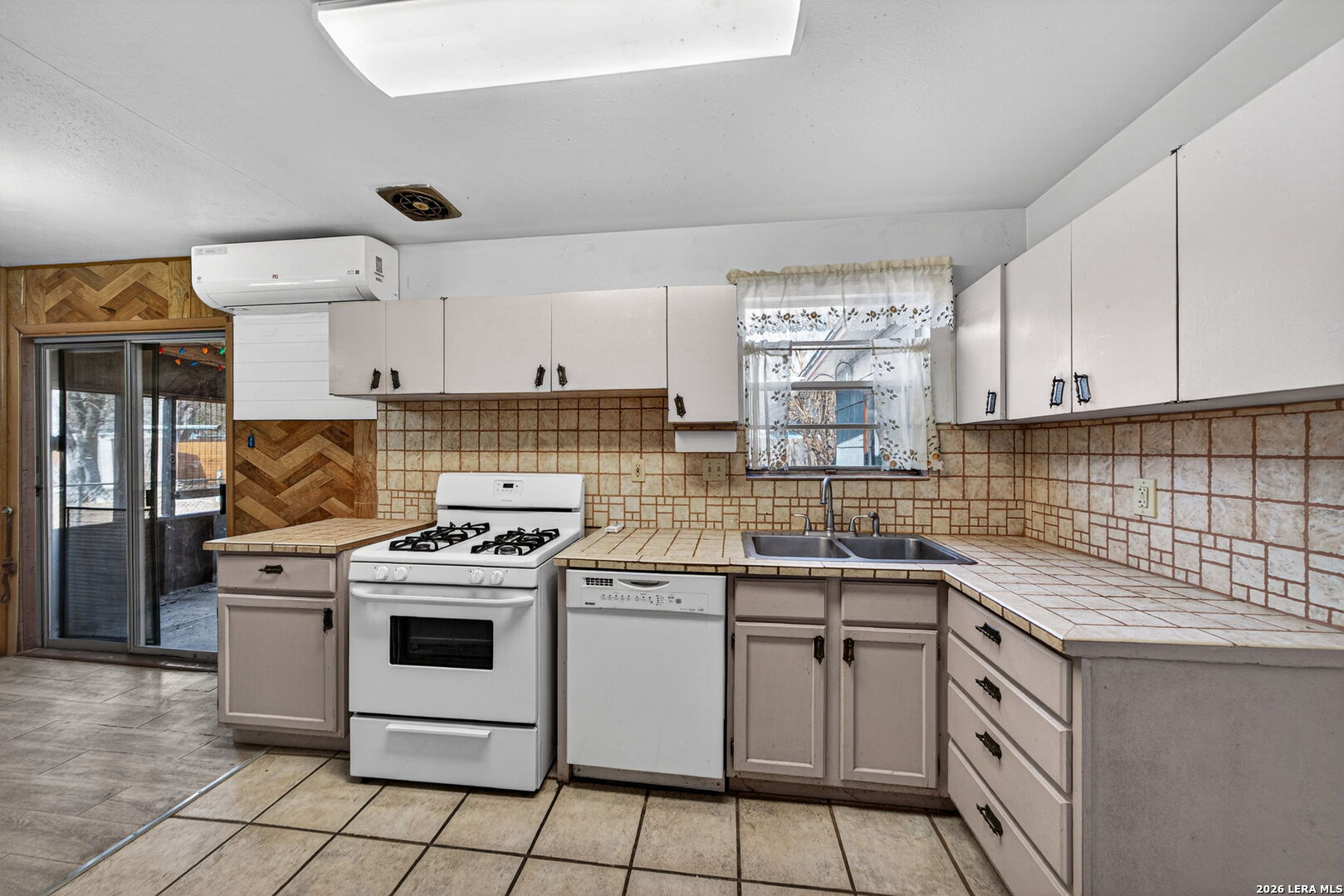 155 Seacomber Place San Antonio TX 78242