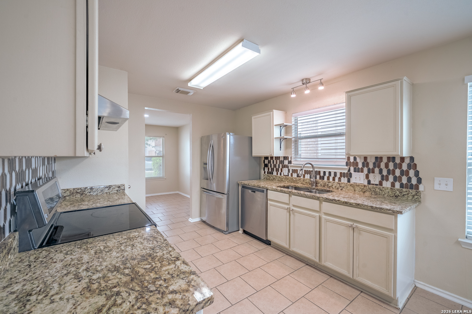 20310 Blue Trinity San Antonio TX 78259
