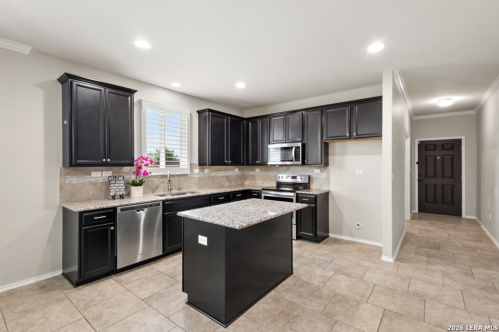 11903 Silver Valley San Antonio TX 78254