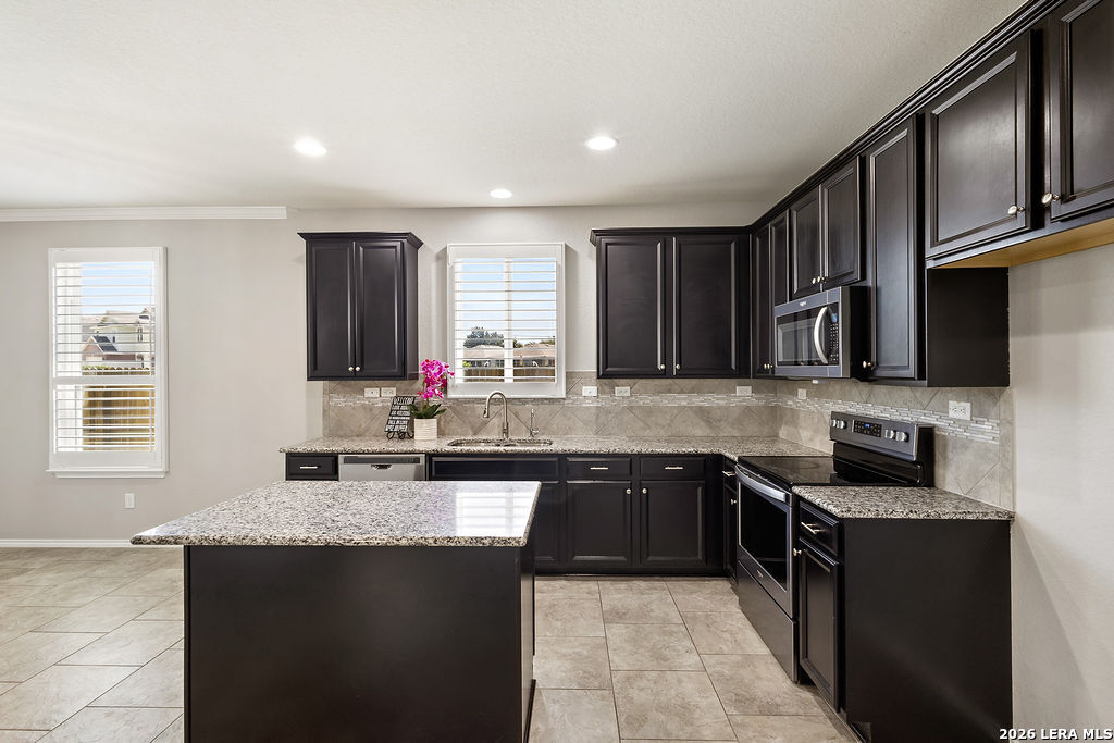 11903 Silver Valley San Antonio TX 78254